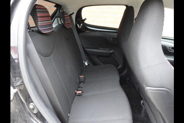 Citroën C1 1.0 VTi Feel | Navigatie | Apple Carplay/Android Auto | Camera | Bluetooth | Airco