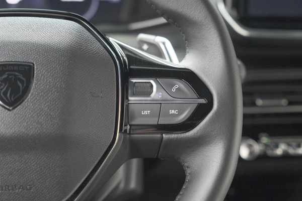 Peugeot 2008 1.2 Hybrid 145 Allure | 360 Camera | Adaptieve Cruise Control | Dodehoekdetectie | Apple Carplay