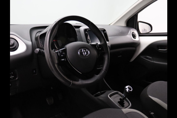 Toyota Aygo VVT-i x-joy 70pk Camera | Climate | Carplay