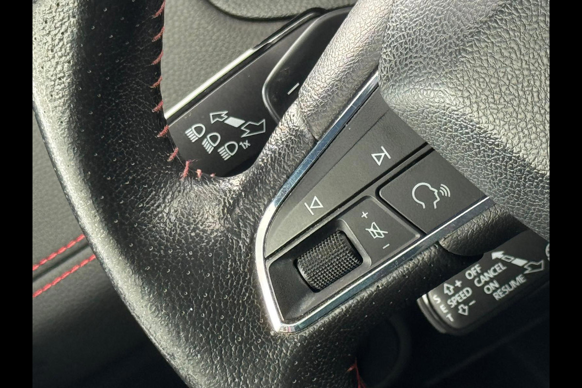 Seat Arona 1.0 TSI AUTOMAAT FR Business Intense, achteruitrijcamera, stoelverwarming, vele opties, NL auto met nap