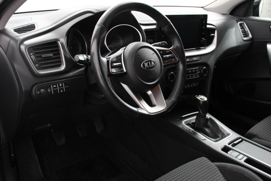 Kia Ceed Sportswagon 1.0 T-GDi Prestige | Navigatie | Climate Control | Cruise Control | Camera | DAB | Bluetooth | Extra getint glas