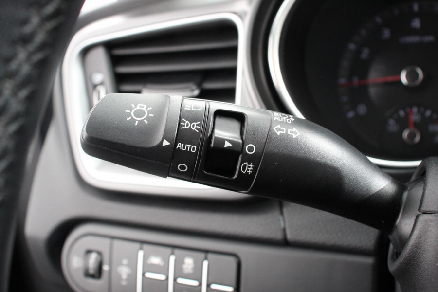 Kia Ceed Sportswagon 1.0 T-GDi Prestige | Navigatie | Climate Control | Cruise Control | Camera | DAB | Bluetooth | Extra getint glas