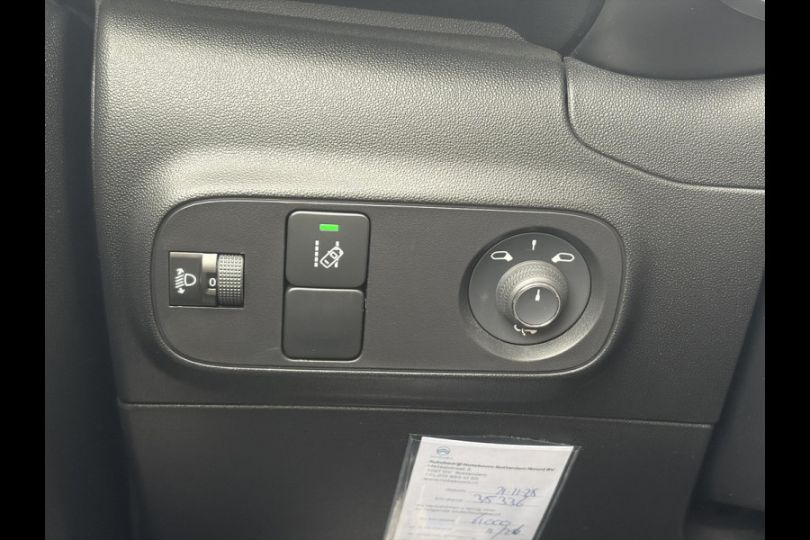 Citroën C3 1.2 PureTech S&S Shine Navi,Camera,110pk,Recent beurt gahd,Pdc,D-riem vv in 2024,Clima,Cruise,Lm velgen,Rijstrooksensor,N.A.P,Weinig Km,Apk tot 11-2026