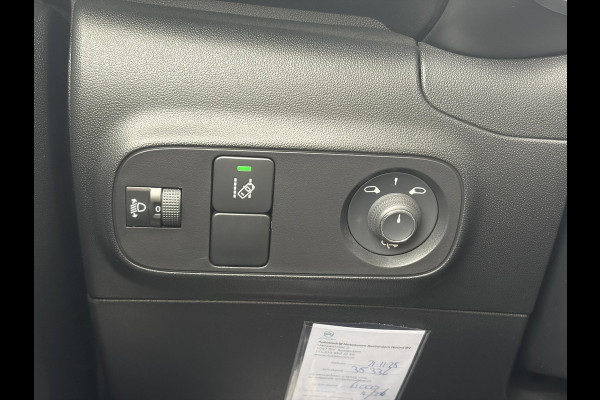 Citroën C3 1.2 PureTech S&S Shine Navi,Camera,110pk,Recent beurt gahd,Pdc,D-riem vv in 2024,Clima,Cruise,Lm velgen,Rijstrooksensor,N.A.P,Weinig Km,Apk tot 11-2026