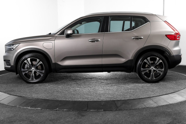 Volvo XC40 1.5 T5 Recharge Inscription - Automaat | Dig. Cockpit | Adapt. Cruise | Winterpakket | PDC | Camera | NAV + App. Connect | ECC | Elek. Klep | Afn. Trekhaak | LM 19" |