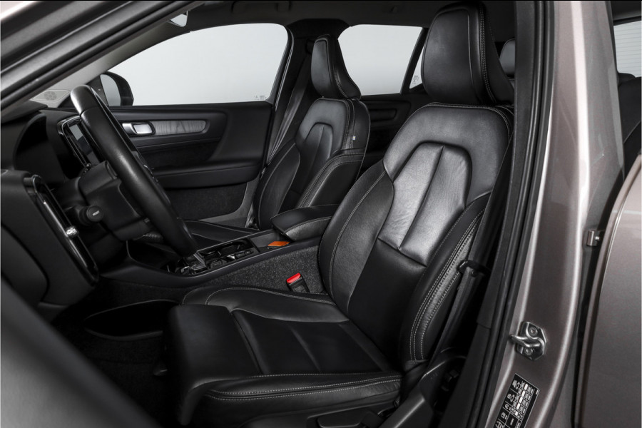 Volvo XC40 1.5 T5 Recharge Inscription - Automaat | Dig. Cockpit | Adapt. Cruise | Winterpakket | PDC | Camera | NAV + App. Connect | ECC | Elek. Klep | Afn. Trekhaak | LM 19" |