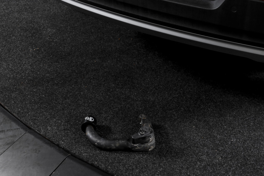 Volvo XC40 1.5 T5 Recharge Inscription - Automaat | Dig. Cockpit | Adapt. Cruise | Winterpakket | PDC | Camera | NAV + App. Connect | ECC | Elek. Klep | Afn. Trekhaak | LM 19" |