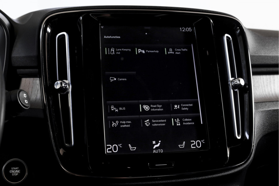 Volvo XC40 1.5 T5 Recharge Inscription - Automaat | Dig. Cockpit | Adapt. Cruise | Winterpakket | PDC | Camera | NAV + App. Connect | ECC | Elek. Klep | Afn. Trekhaak | LM 19" |