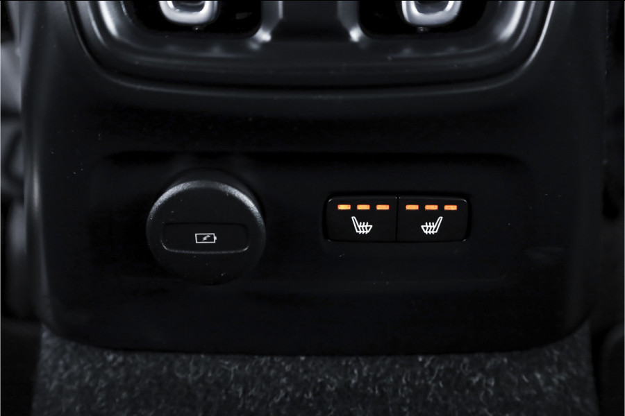 Volvo XC40 1.5 T5 Recharge Inscription - Automaat | Dig. Cockpit | Adapt. Cruise | Winterpakket | PDC | Camera | NAV + App. Connect | ECC | Elek. Klep | Afn. Trekhaak | LM 19" |