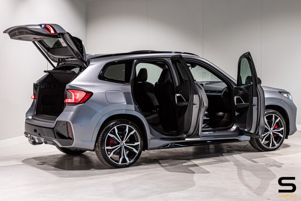 BMW X1 XDrive30e|M-sportPro|Pano|Trekhaak|Massage|FullOption