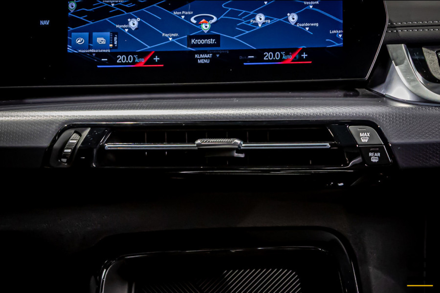 BMW X1 XDrive30e|M-sportPro|Pano|Trekhaak|Massage|FullOption