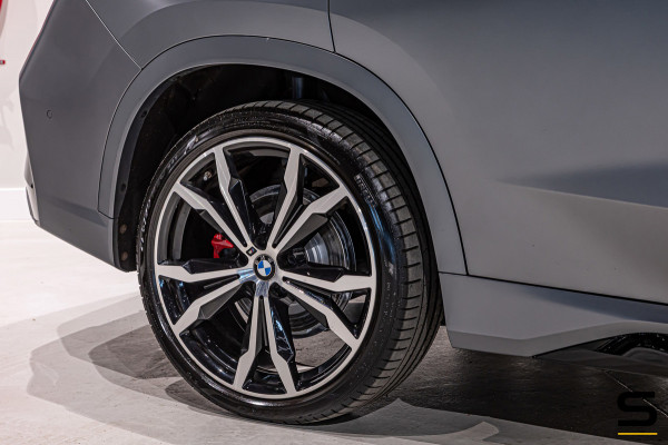 BMW X1 XDrive30e|M-sportPro|Pano|Trekhaak|Massage|FullOption