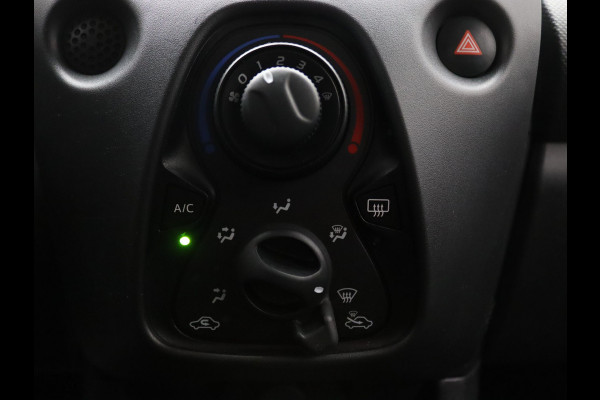 Toyota Aygo 1.0 VVT-i x-fun Airco | Cruise control