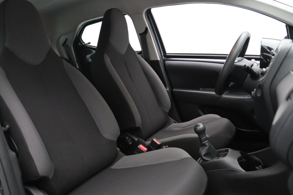 Toyota Aygo 1.0 VVT-i x-fun Airco | Cruise control