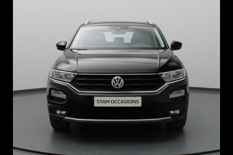 Volkswagen T-Roc TSI Style Business 115pk Adapt. Cruise | Carplay | Navi | Parkeersens. v+a