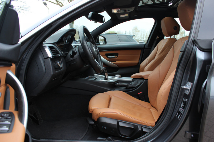 BMW 4 Serie Gran Coupé 418i High Exe. M Sport / Trekhaak / Schuifdak / 360Camera / 18'' / Navigatie / Dodehoek / DAB / Cruise Control / Getint glas / Stoelverwarming