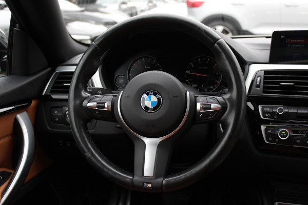 BMW 4 Serie Gran Coupé 418i High Exe. M Sport / Trekhaak / Schuifdak / 360Camera / 18'' / Navigatie / Dodehoek / DAB / Cruise Control / Getint glas / Stoelverwarming