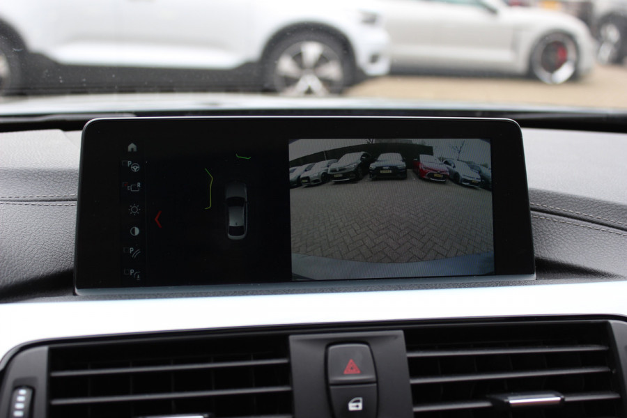 BMW 4 Serie Gran Coupé 418i High Exe. M Sport / Trekhaak / Schuifdak / 360Camera / 18'' / Navigatie / Dodehoek / DAB / Cruise Control / Getint glas / Stoelverwarming