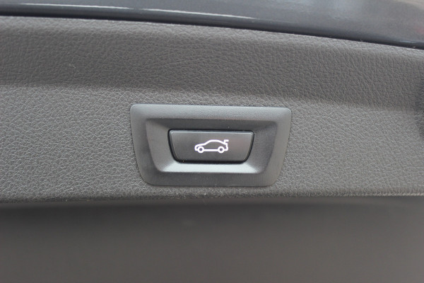 BMW 4 Serie Gran Coupé 418i High Exe. M Sport / Trekhaak / Schuifdak / 360Camera / 18'' / Navigatie / Dodehoek / DAB / Cruise Control / Getint glas / Stoelverwarming