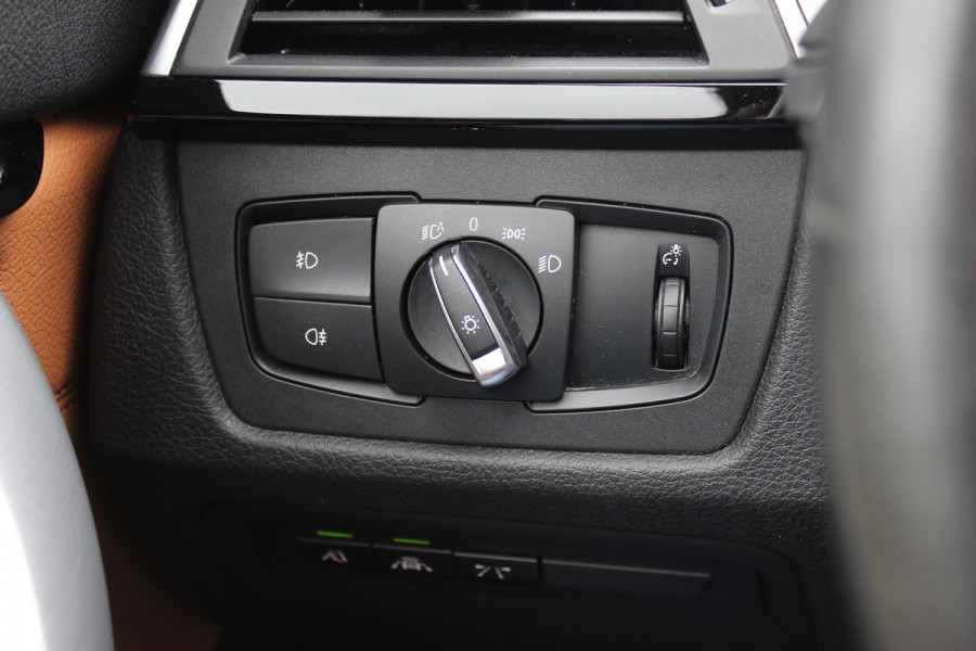 BMW 4 Serie Gran Coupé 418i High Exe. M Sport / Trekhaak / Schuifdak / 360Camera / 18'' / Navigatie / Dodehoek / DAB / Cruise Control / Getint glas / Stoelverwarming