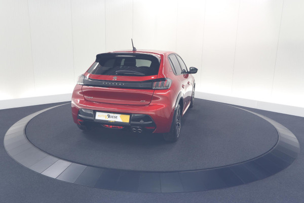 Peugeot 208 PureTech 130 EAT8 GT | Panoramadak | Camera | Apple Carplay | Stoelverwarming
