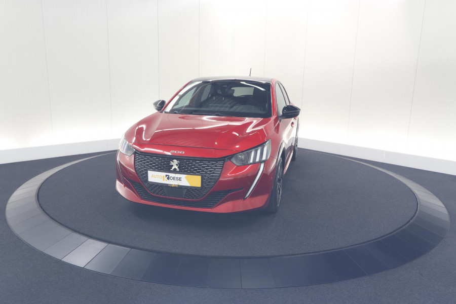 Peugeot 208 PureTech 130 EAT8 GT | Panoramadak | Camera | Apple Carplay | Stoelverwarming