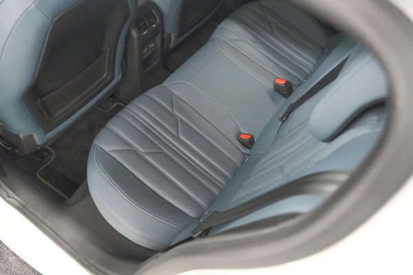 Peugeot 308 PureTech 130 GT | 360 Camera | Stoelen-Pakket | Adaptieve Cruise Control | Apple Carplay
