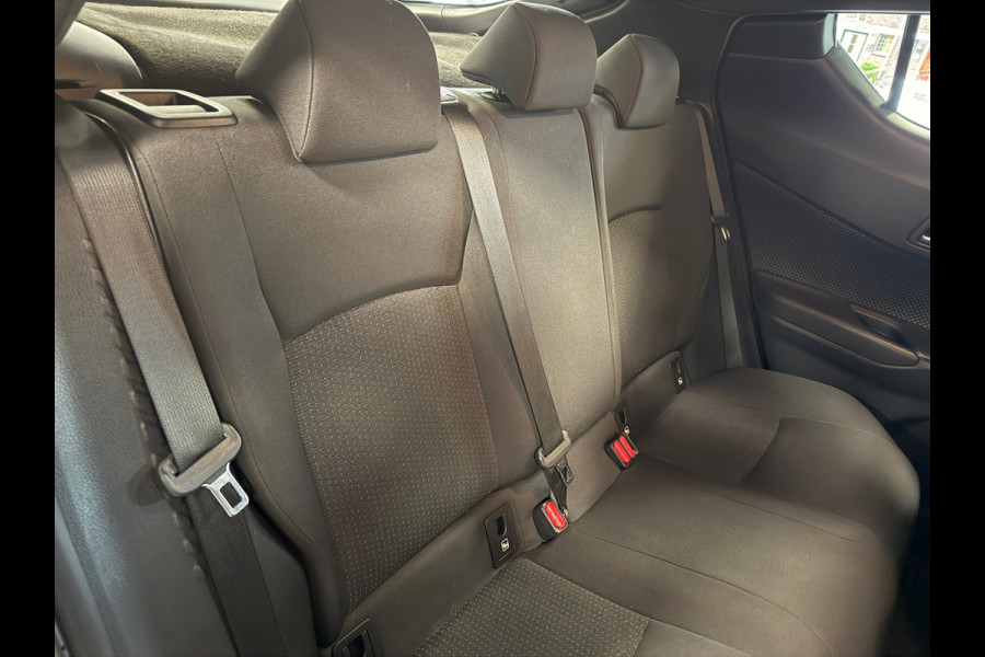 Toyota C-HR 1.2 Bi-Tone NAVI CAMERA TREKHAAK CLIMATE CRUISE CONTROL JBL SOUND