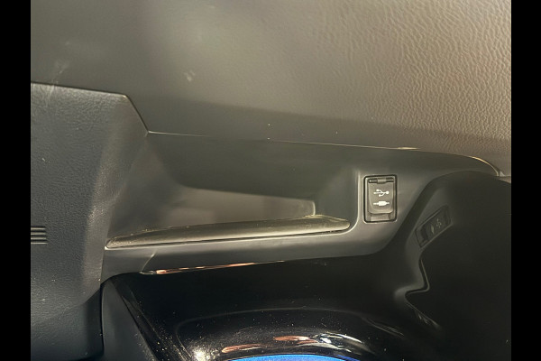 Toyota C-HR 1.2 Bi-Tone NAVI CAMERA TREKHAAK CLIMATE CRUISE CONTROL JBL SOUND