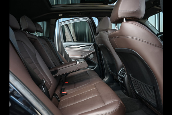 BMW iX3 High Executive 80 kWh M-Sport | Soh 100% | Facelift | Panoramadak | Comfort access | Trekhaak | Shadow-line | Sport seats | Active cruise | 360 camera | Head-up | Harman/Kardon