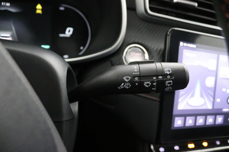 MG Mg zs ev Long R. Lux.*70 kWh*CARPLAY*PANO*ACC*CAM*NW.MODEL*