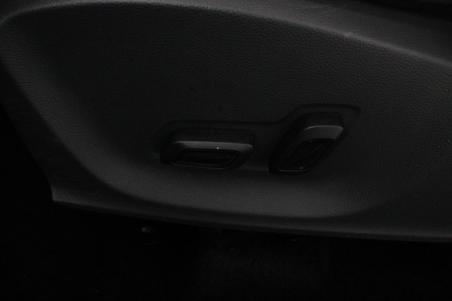 MG Mg zs ev Long R. Lux.*70 kWh*CARPLAY*PANO*ACC*CAM*NW.MODEL*