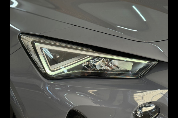 CUPRA Formentor 1.5 TSI Business Exclusive Paint | Pano | Winterpakket | Cruise adapt | 18 Inch 4seas | Matrix Led | Virtual |