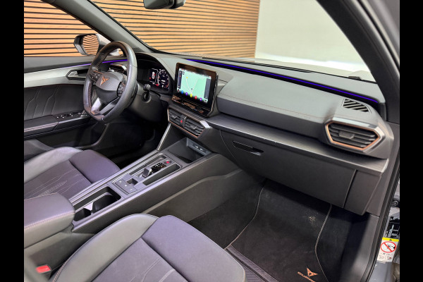 CUPRA Formentor 1.5 TSI Business Exclusive Paint | Pano | Winterpakket | Cruise adapt | 18 Inch 4seas | Matrix Led | Virtual |