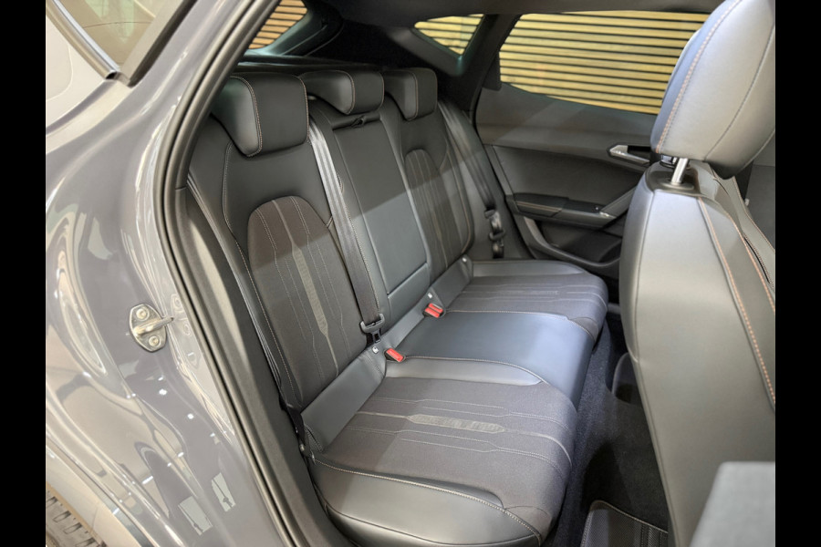 CUPRA Formentor 1.5 TSI Business Exclusive Paint | Pano | Winterpakket | Cruise adapt | 18 Inch 4seas | Matrix Led | Virtual |