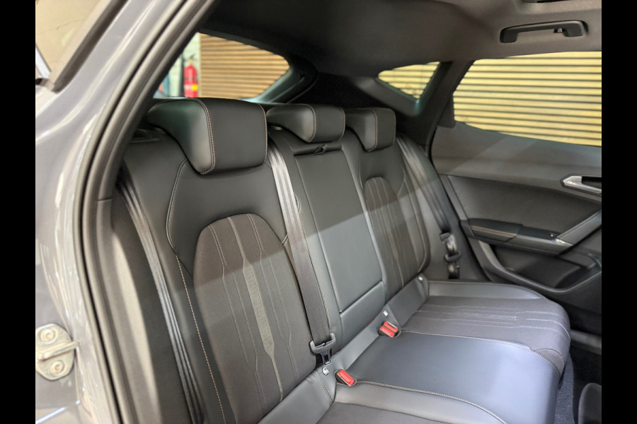 CUPRA Formentor 1.5 TSI Business Exclusive Paint | Pano | Winterpakket | Cruise adapt | 18 Inch 4seas | Matrix Led | Virtual |