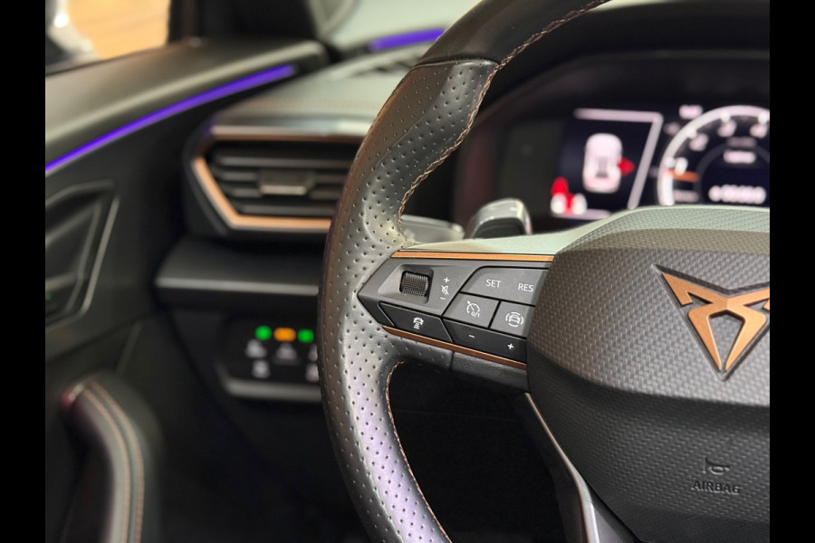 CUPRA Formentor 1.5 TSI Business Exclusive Paint | Pano | Winterpakket | Cruise adapt | 18 Inch 4seas | Matrix Led | Virtual |