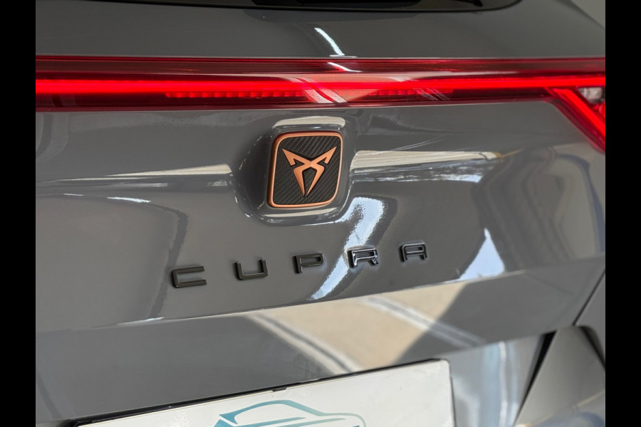 CUPRA Formentor 1.5 TSI Business Exclusive Paint | Pano | Winterpakket | Cruise adapt | 18 Inch 4seas | Matrix Led | Virtual |