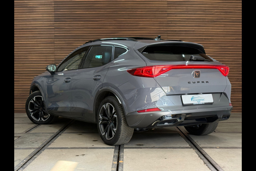 CUPRA Formentor 1.5 TSI Business Exclusive Paint | Pano | Winterpakket | Cruise adapt | 18 Inch 4seas | Matrix Led | Virtual |