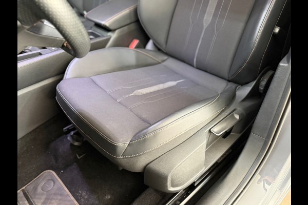 CUPRA Formentor 1.5 TSI Business Exclusive Paint | Pano | Winterpakket | Cruise adapt | 18 Inch 4seas | Matrix Led | Virtual |