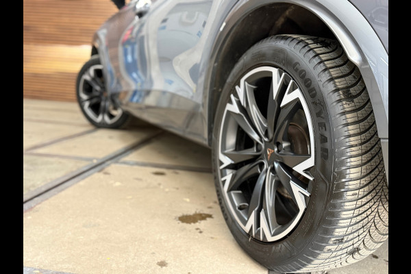 CUPRA Formentor 1.5 TSI Business Exclusive Paint | Pano | Winterpakket | Cruise adapt | 18 Inch 4seas | Matrix Led | Virtual |
