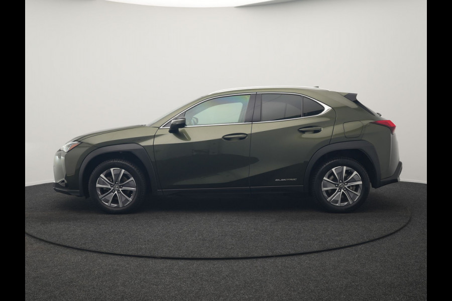 Lexus UX 300e Business 54 kWh 204pk Dealer O.H. | Adaptive Cruise | Camera | LED Koplampen | Lane Assist | Alcantara Sportstoelen | Virtual | DAB |