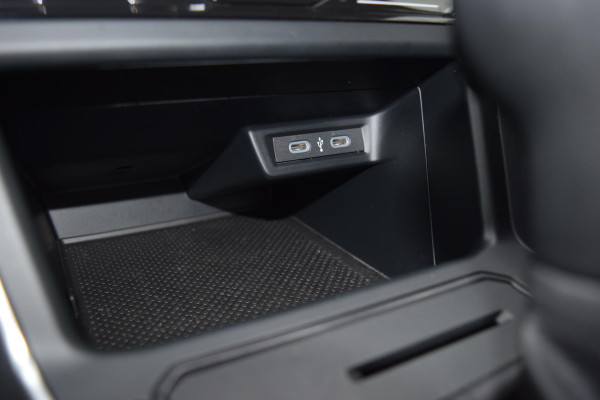 Volkswagen Taigo 1.0 TSI Life Business|Camera|ACC|Carplay