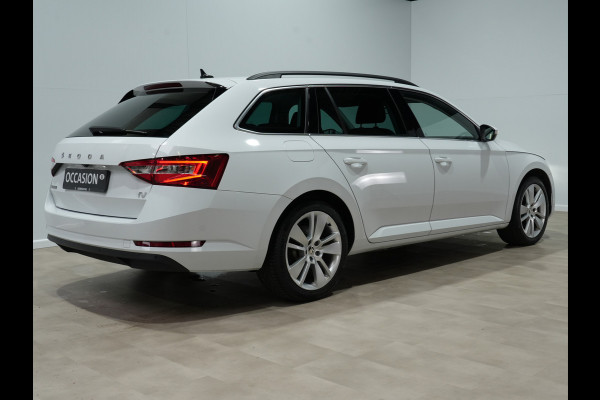 Škoda Superb Combi 1.4 TSI iV 204pk PHEV Business Edition Plus Trekhaak | Camera | Memory | Carplay | 18" | LED