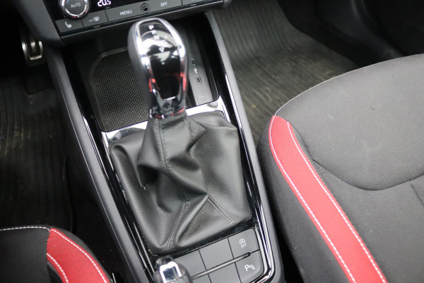 Škoda Kamiq 1.5 TSI 150PK Automaat Monte Carlo Pano-dak/Navigatie/Camera/Elektr.-klep