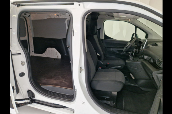 Opel Combo 1.5D L2H1 Edition Navigatie | Cruise Control | Parkeersensoren achter