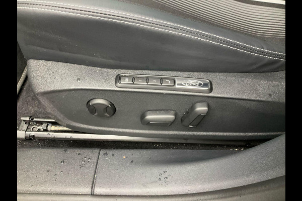 Ford Capri Extended Range RWD 77 kWh 286pk | Massage Stoelen | Memoryfunctie Stoel | Adaptieve Cruise | Stoel- en stuurverwarming