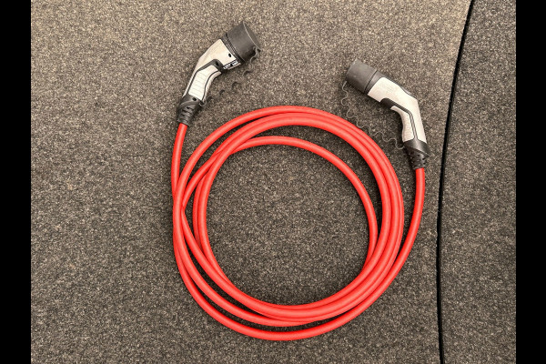 Peugeot e-208 EV Allure Pack 50 kWh | SOH 92% | Origineel Nederlands | 1e Eigenaar | Carplay | Camera | Cruise control