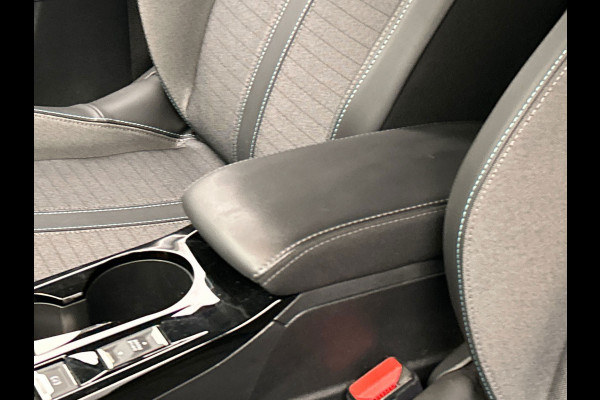 Peugeot e-208 EV Allure Pack 50 kWh | SOH 92% | Origineel Nederlands | 1e Eigenaar | Carplay | Camera | Cruise control