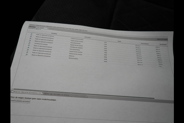 Škoda Superb Combi 1.4 TSI iV Sportline Business PHEV 218pk Dealer O.H. | Trekhaak Af Fabriek | Panodak | Adaptive Cruise | Camera | Alcantara Sportstoelen Verwarmd | Sfeerverlichting | Keyless | Stuur Verwarmd | Blis | Plug In Hybrid |